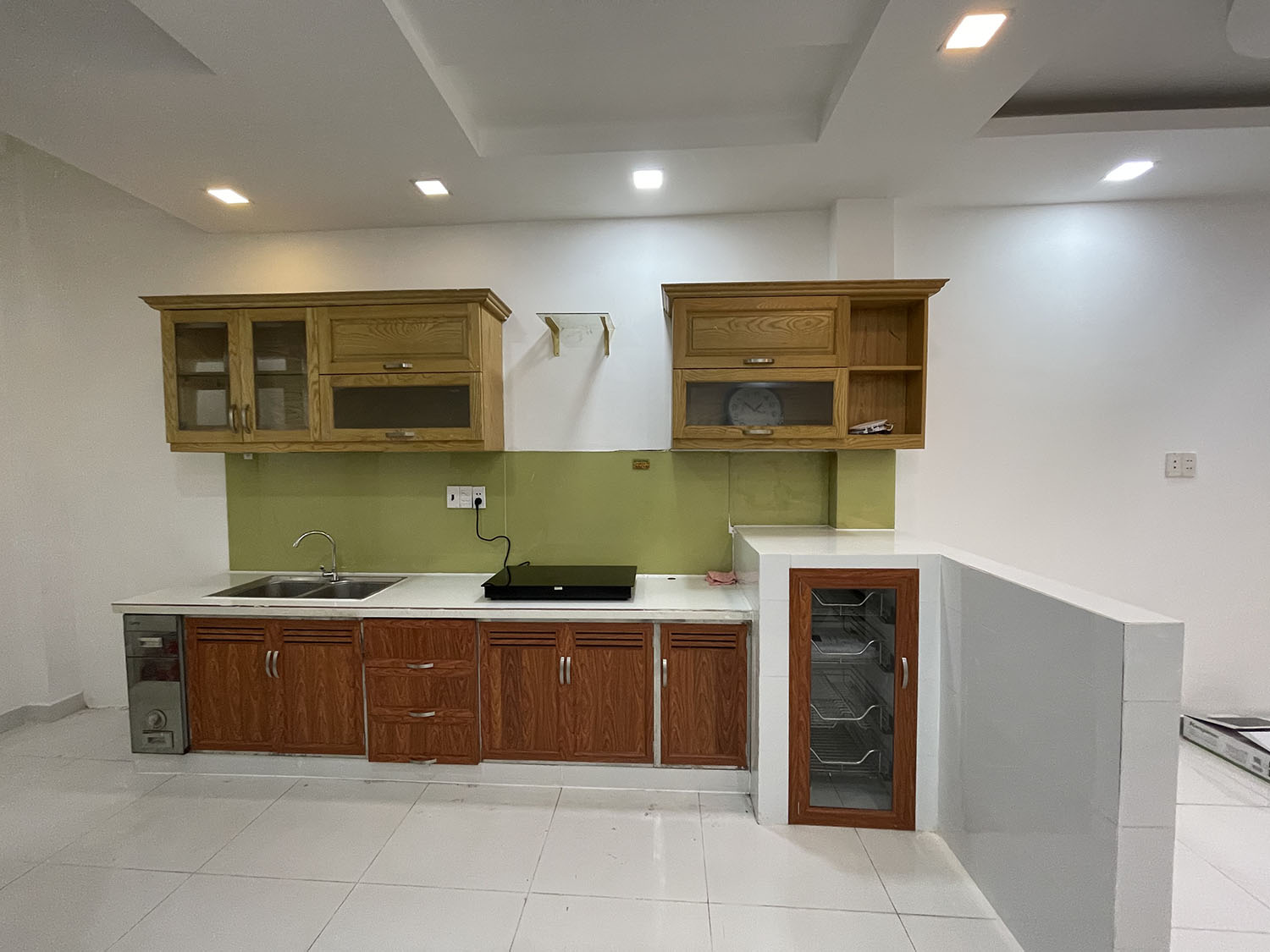 Chính chủ cho thuê nhà 3 lầu thiết kế cổ điển hẻm ôtô 7 chỗ 482/69K Lê Quang Định